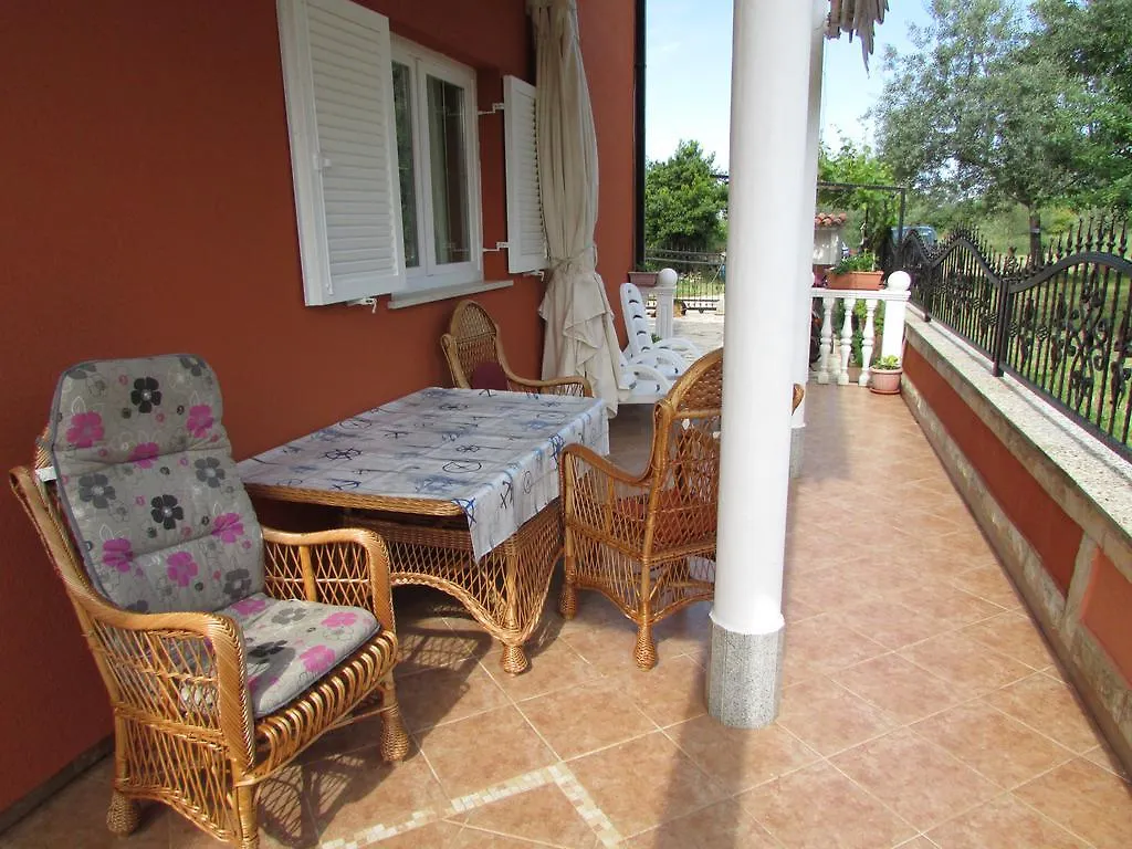 أوماغ Apartments Barica